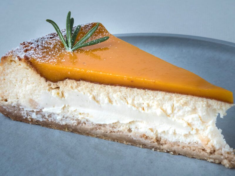 Cheesecake with honey and sea buckthorn - Image 3