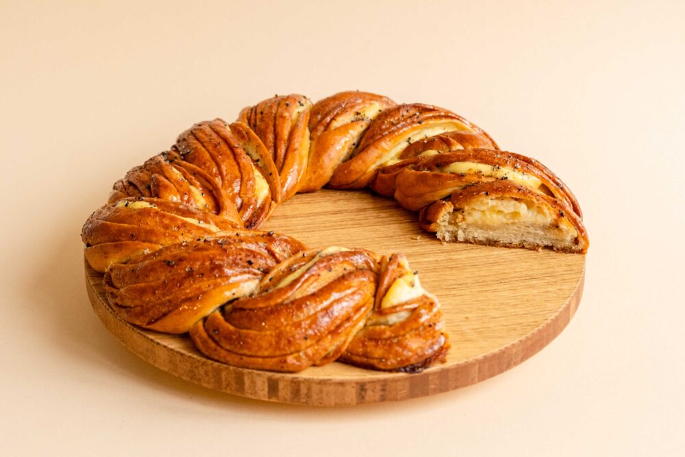 Lemon-cardamom kringle - Image 3